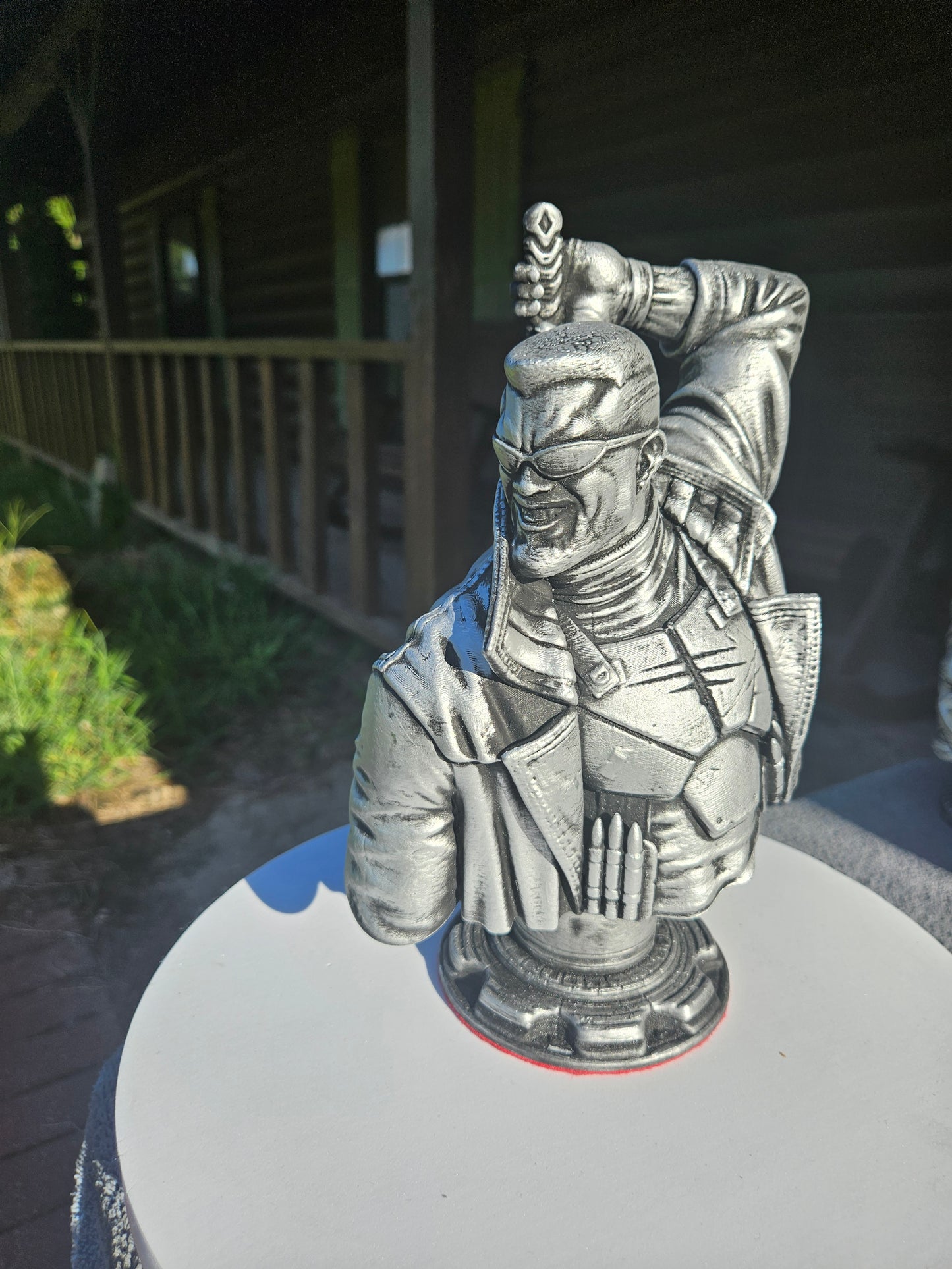 Blade Bust